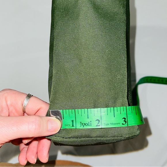 Pick Up Travel Bag - Picture 14 of 16